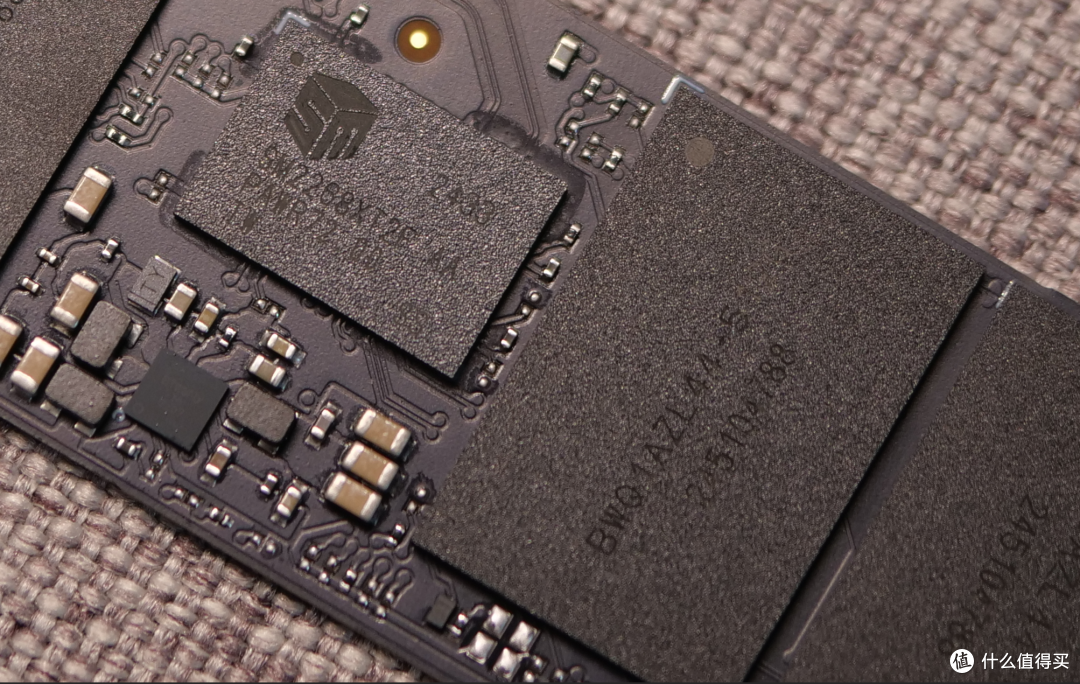 给小主机加一个固态-佰维M350 PCIe4.0 2TB固态