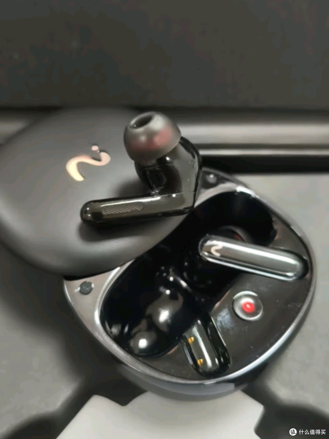 科大讯飞录音降噪蓝牙耳机Pro2:AI会议助理,高效沟通的新选择