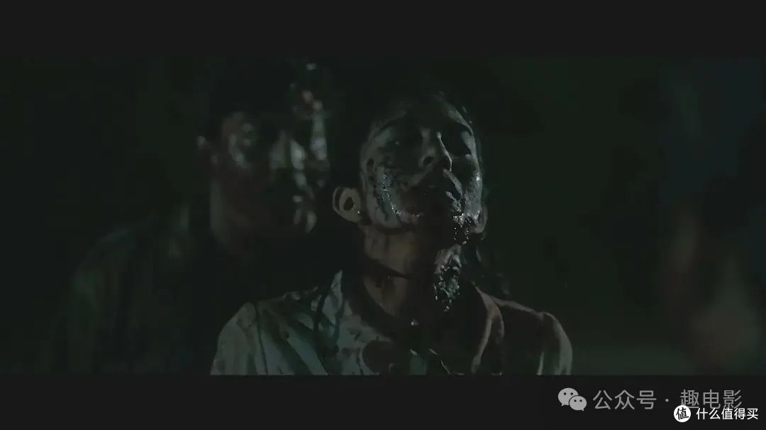 泰国拍的抗日神片,生化丧尸打鬼子