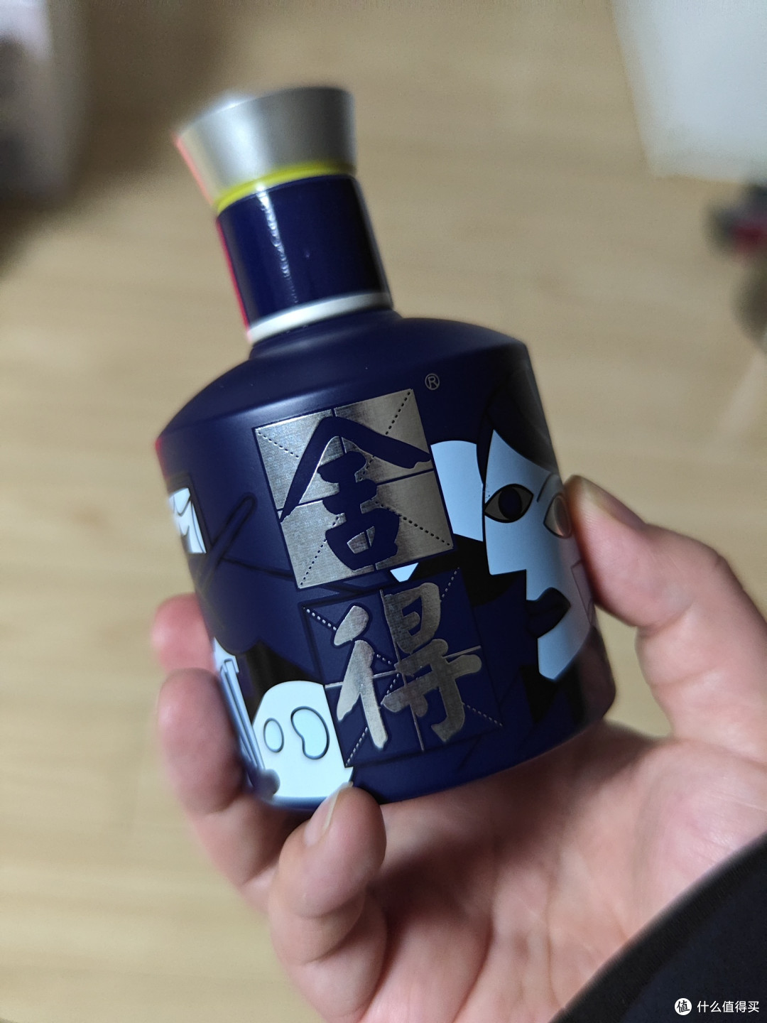 年前40一瓶入手的艺术舍得小酒,但我觉得还是不值啊