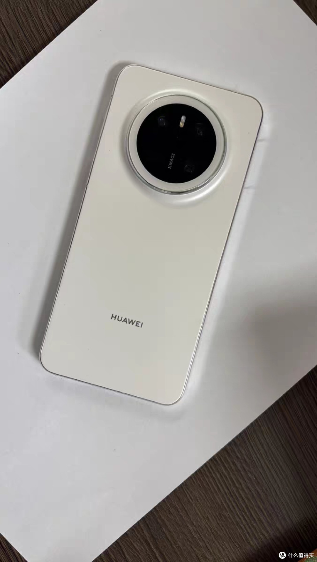 哇！华为Mate70雪域白超惊艳！