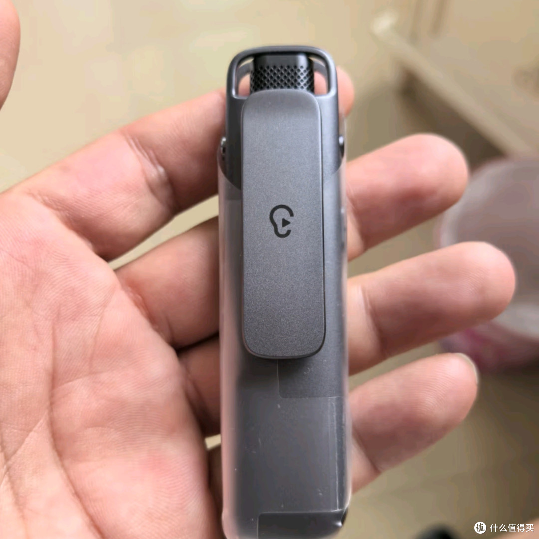 科大讯飞AI录音笔H1 Pro：智能录音转文字，高效办公新选择