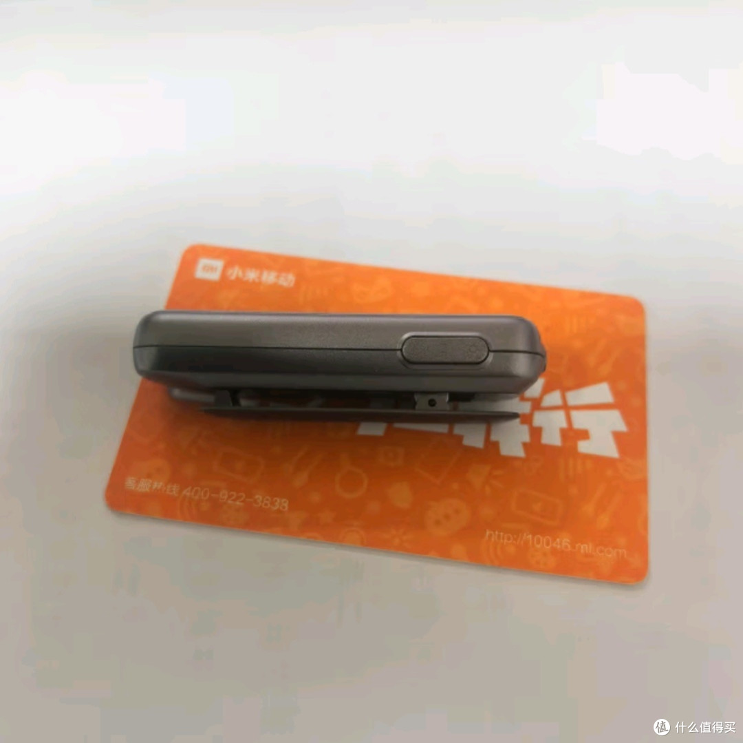 科大讯飞智能录音笔B1:录音转文字新纪元的中英互译神器