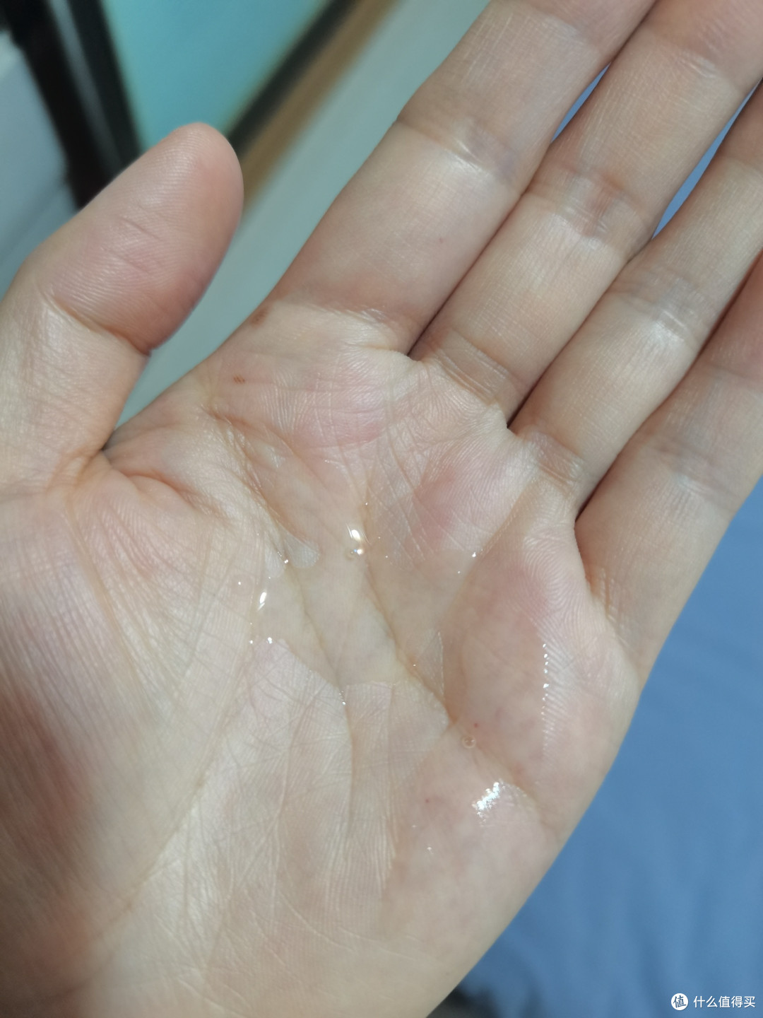 适合送女友的保湿化妆水,珀莱雅红宝石爽肤水!
