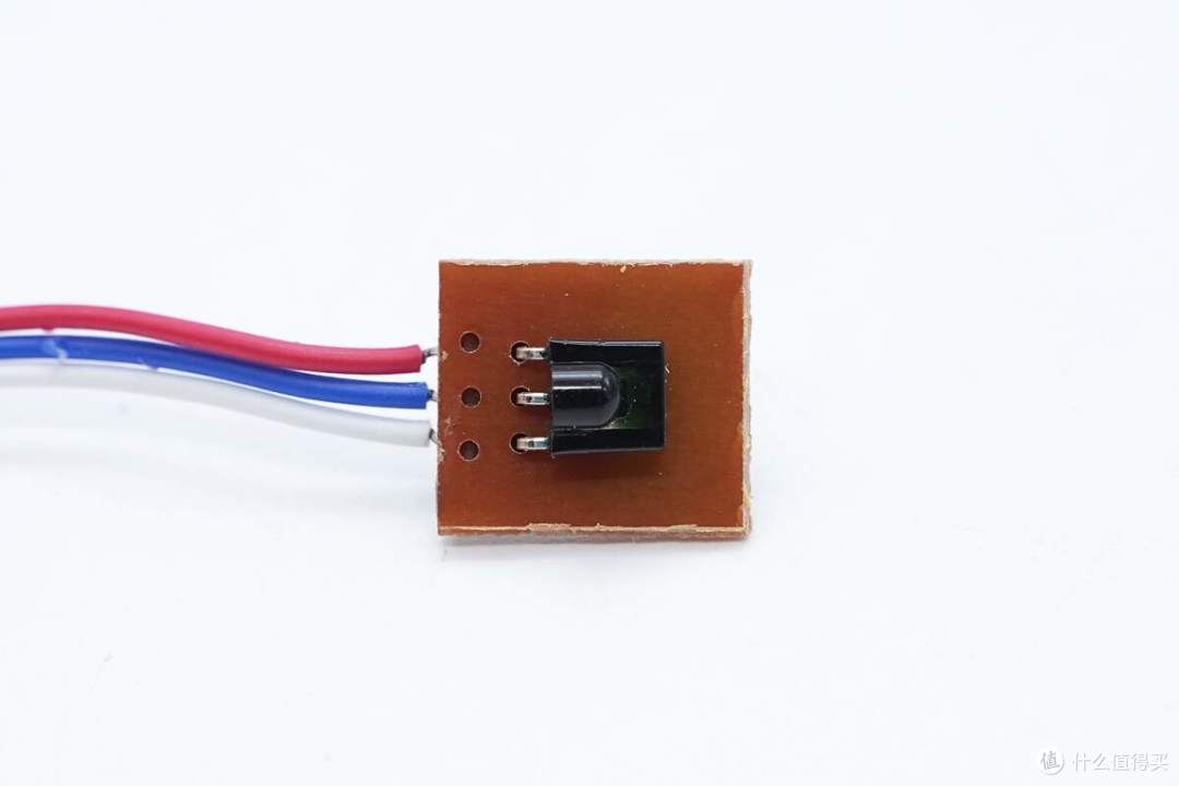 拆解报告:APIDPOWER速动力智能莱迪机器狗A001