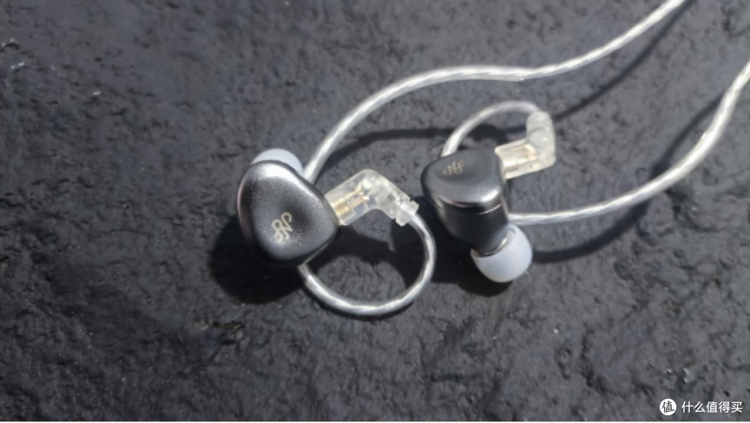 宁梵声学RA15有线HiFi耳机:金属腔体与双音管的可玩性革命