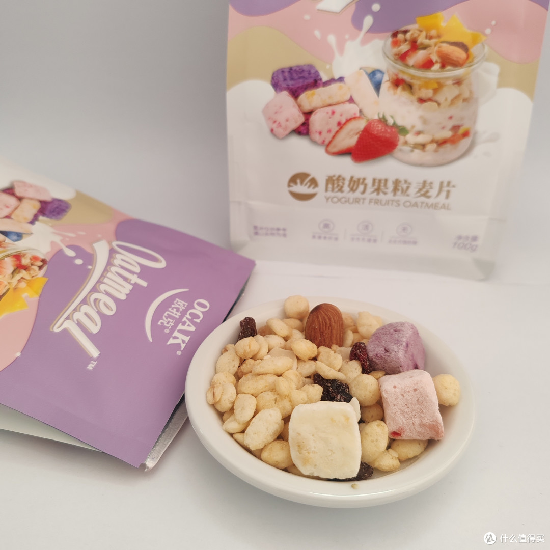 悠闲零食，欧扎克酸奶果粒麦片