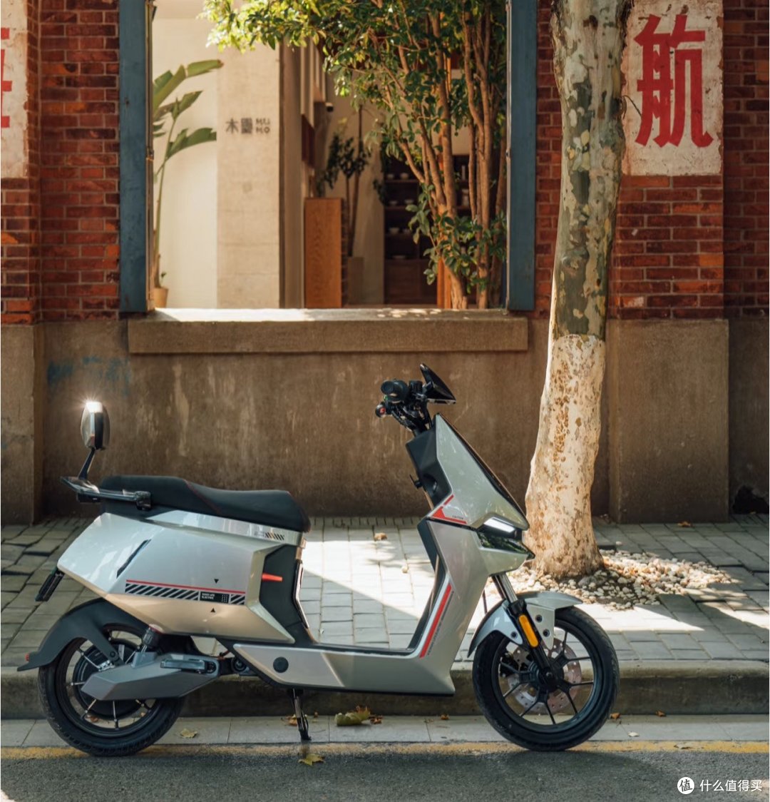小牛F400T提车驾驶初体验