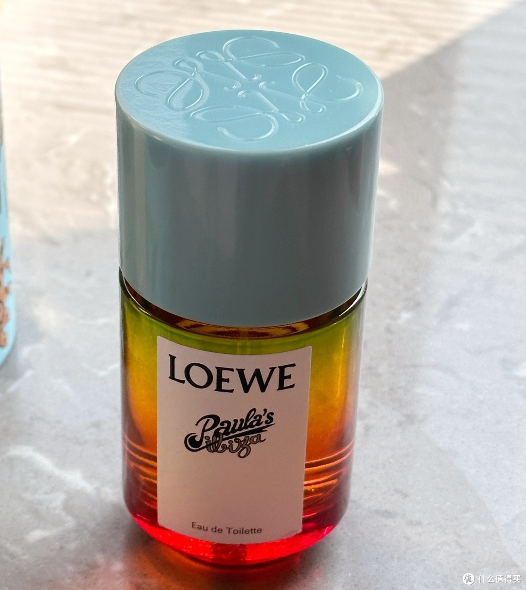 🌴 沉浸在海岛度假的香气中：LOEWE罗意威 维萨岛滨海假日香水