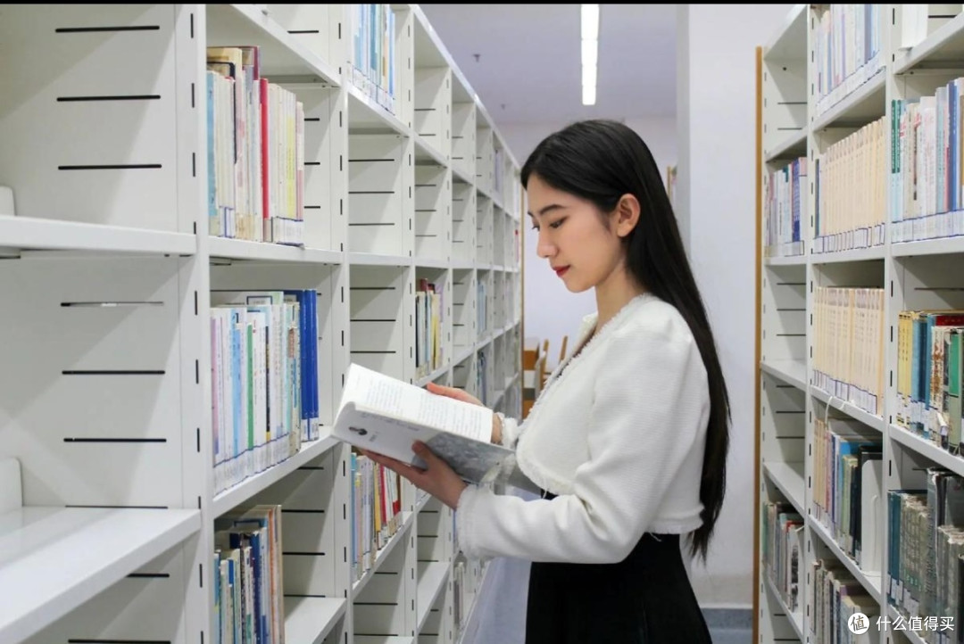 从书里窥见女性力量,重塑生活的思考,让精神世界更充实