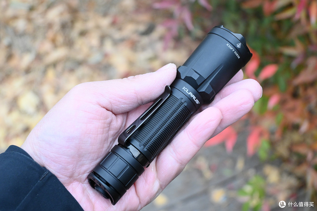 新版升级更强悍,凯瑞兹 XT11GT Pro战术手电体验