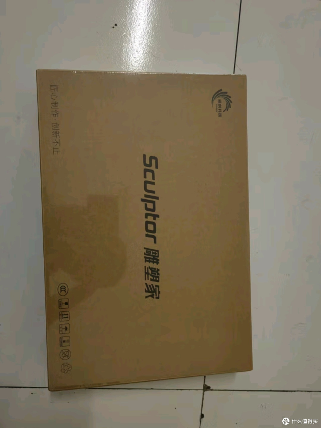 雕塑家MF16LC便携式显示器：高清副屏，一线直连，拓展无限可能