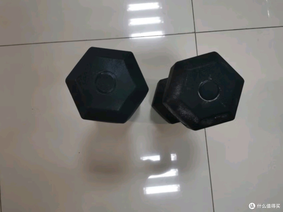 哑铃男士健身家用器材:打造完美臂肌的必备之选