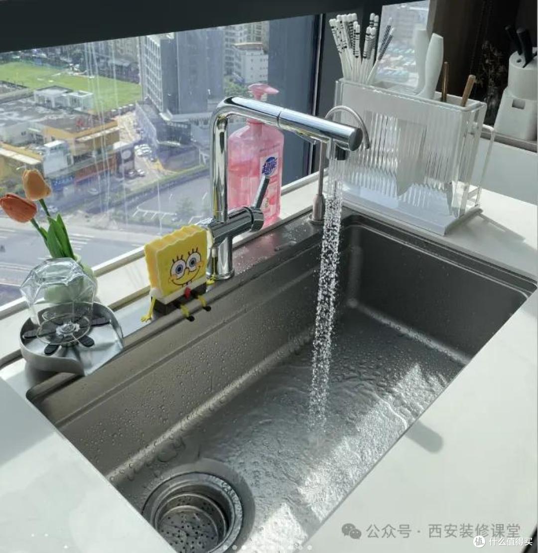 别让水槽毁了厨房!选对水槽5大黄金法则