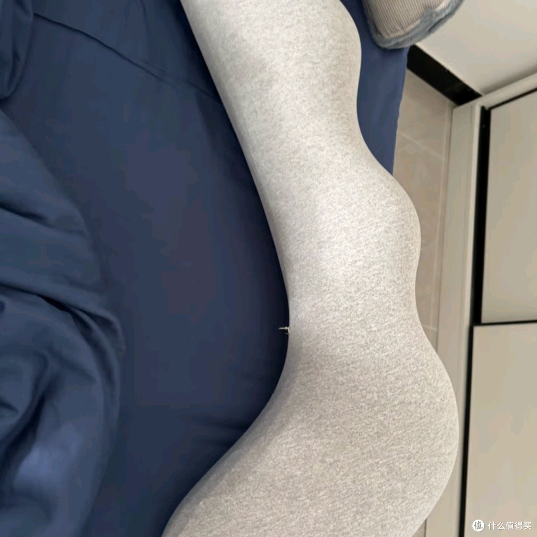 京严匠造抱枕:专为优质睡眠打造的夹腿枕,助您安享每一夜
