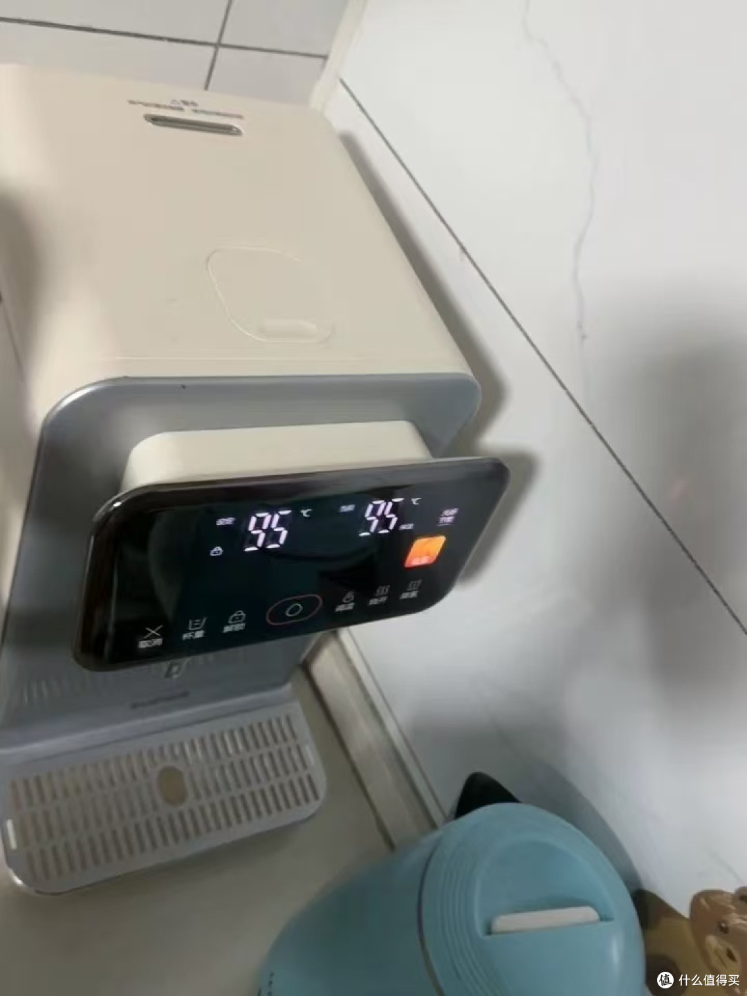苏泊尔这款恒温电热水瓶，真的是提升生活品质的居家好物，入手不亏！