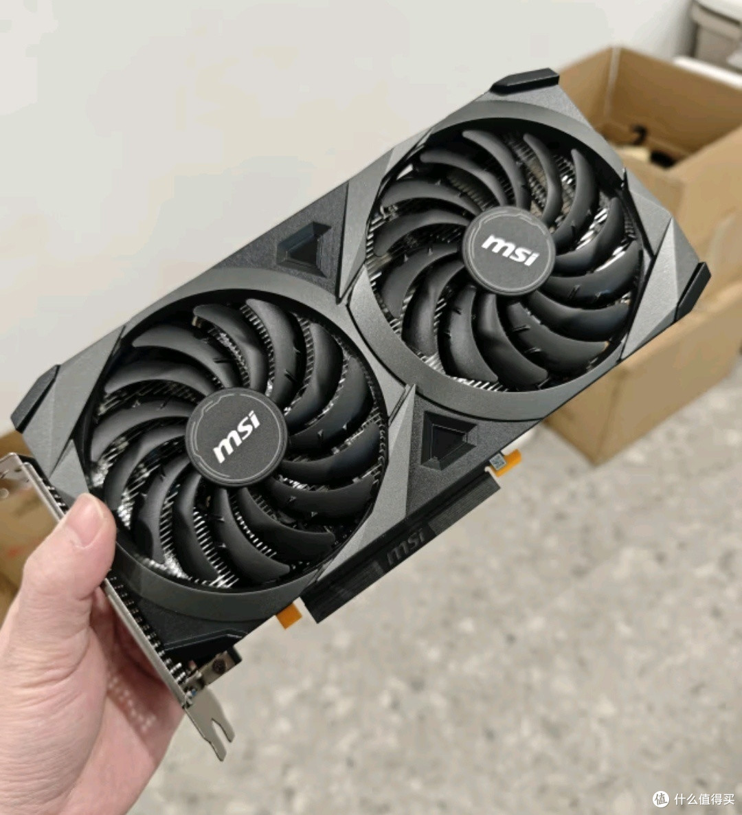 微星万图师 GeForce RTX 3060 VENTUS 2X 12G 如何选购显卡不踩雷
