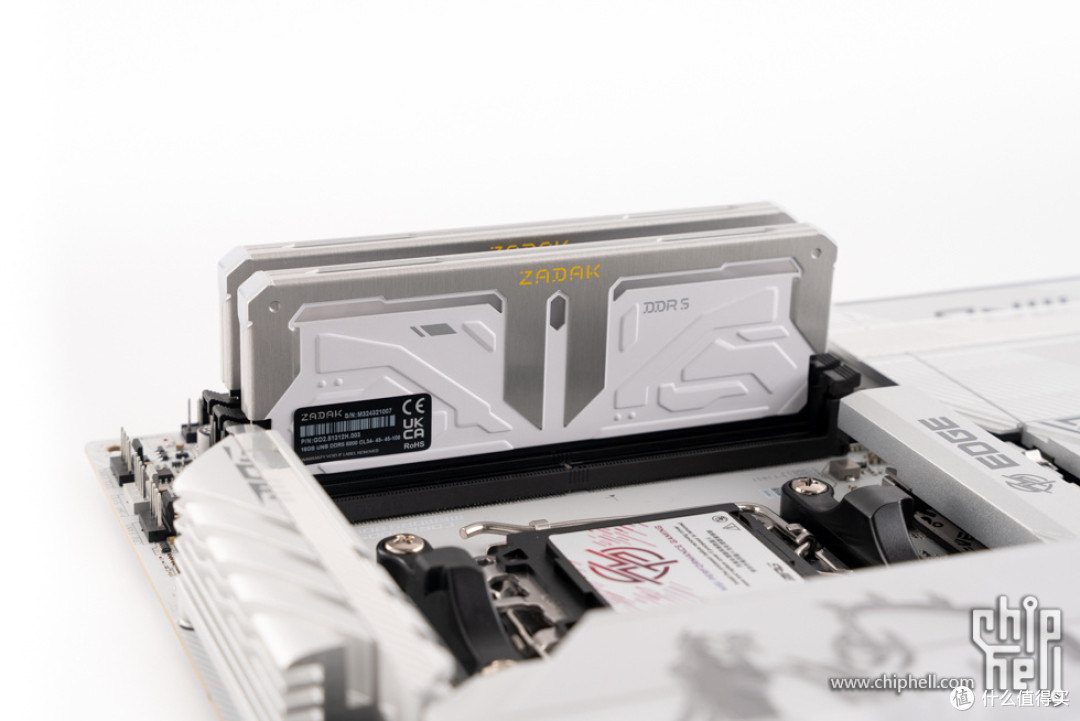 微星 MPG B850 EDGE TI WIFI 刀锋 钛 开箱及使用分享