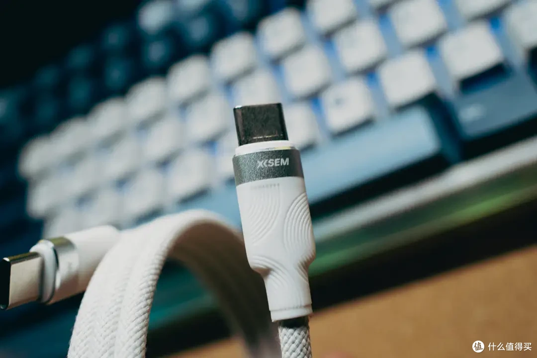 果然还是一分钱一分货啊:西圣K1磁吸充电线体验