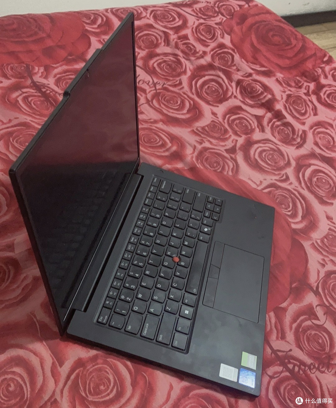 我要畅快玩游戏，就选联想ThinkPad T14p AI元启版，体验感太棒了