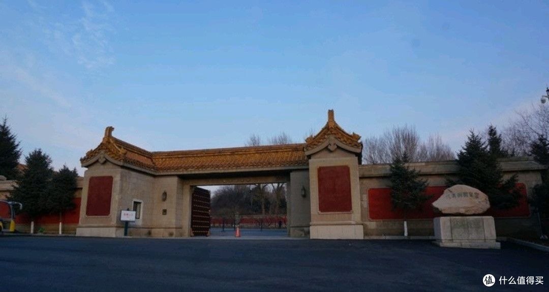清明伴亲观史,铭记沧桑岁月