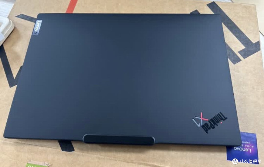 经典的 ThinkPad X1 Carbon：商务精英的可靠伙伴