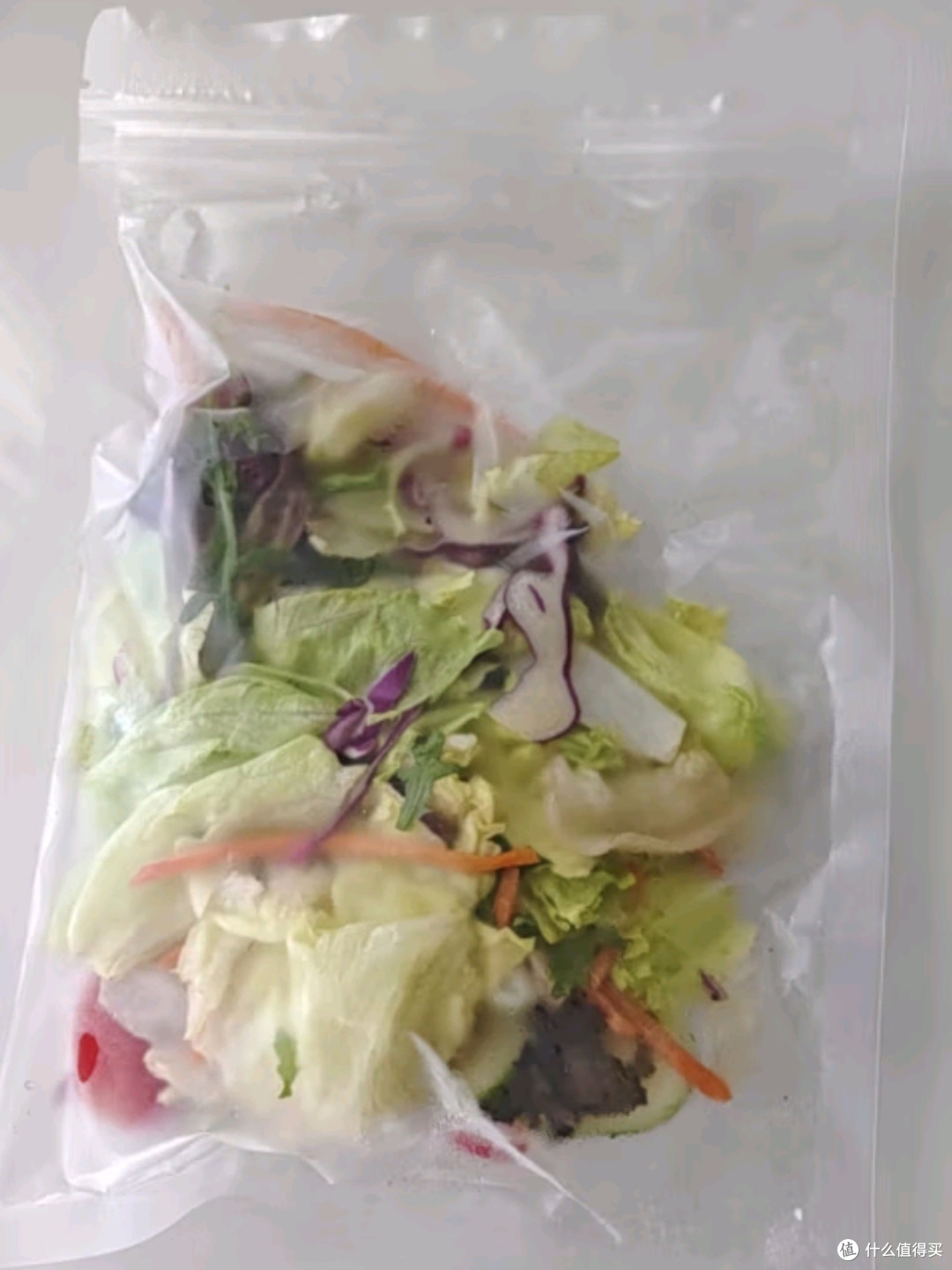 绿食者之享：解锁蔬菜沙拉的清新轻食魅力