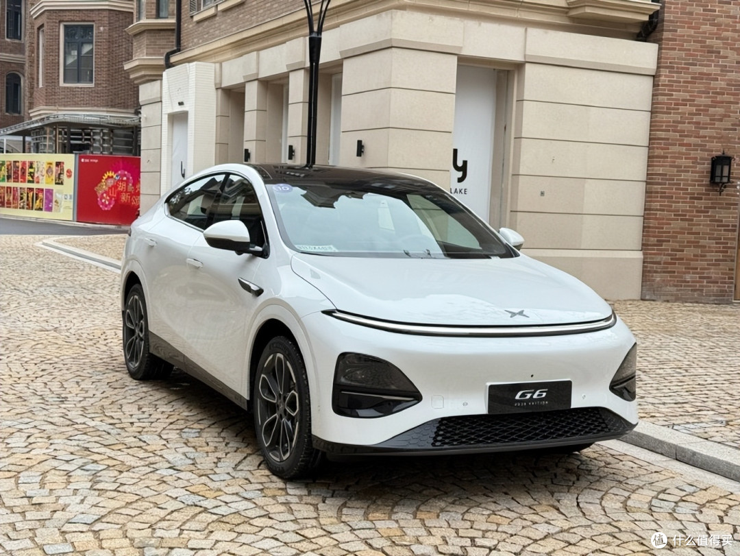 20-25万级销冠焕新!续航725km+5C超充,2025款小鹏G6试驾开启