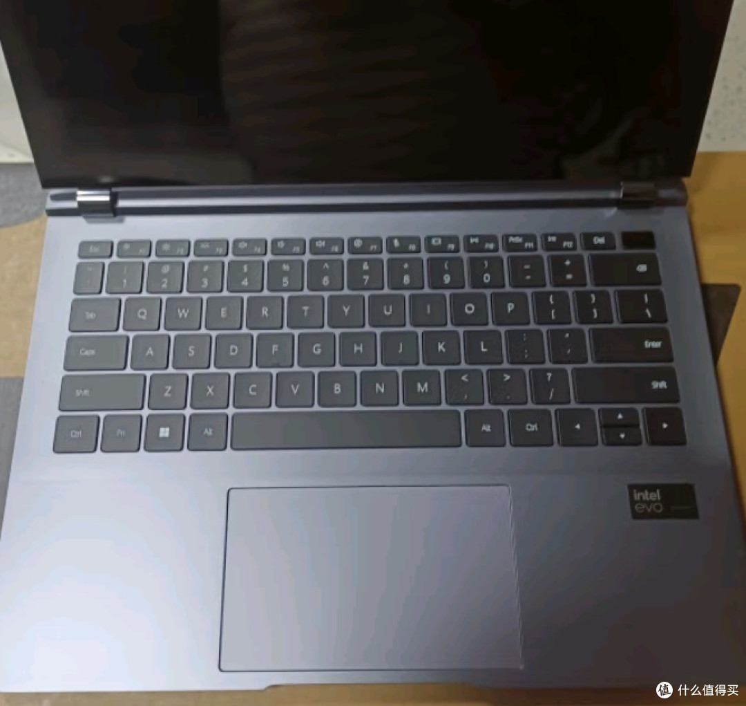 华为MateBook GT 14 酷睿Ultra 悬浮屏Ultra 5 32G 1T深空灰