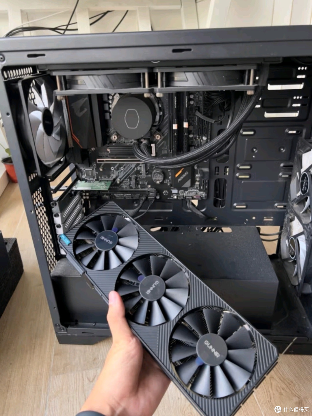 蓝戟Intel Arc A770 Photon  OC：视频剪辑与游戏设计的全能显卡