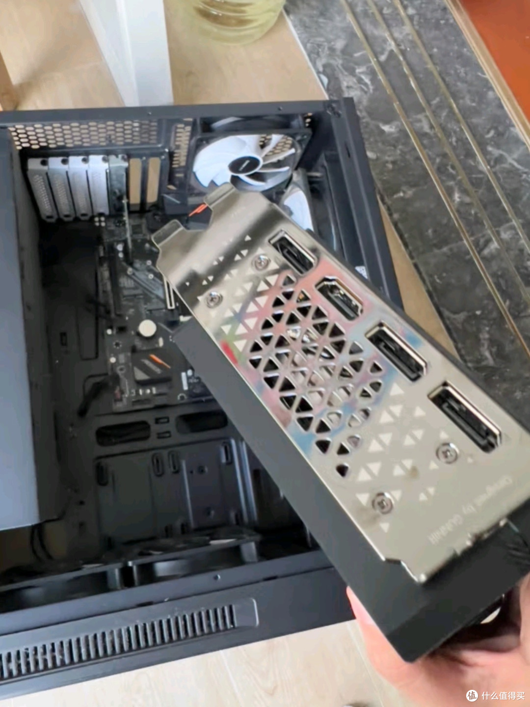 蓝戟Intel Arc A770 Photon  OC：视频剪辑与游戏设计的全能显卡
