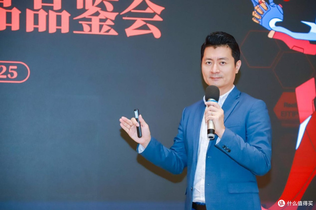 OneXPlayer新品发布:模块化革新与IP联名重塑移动终端新体验