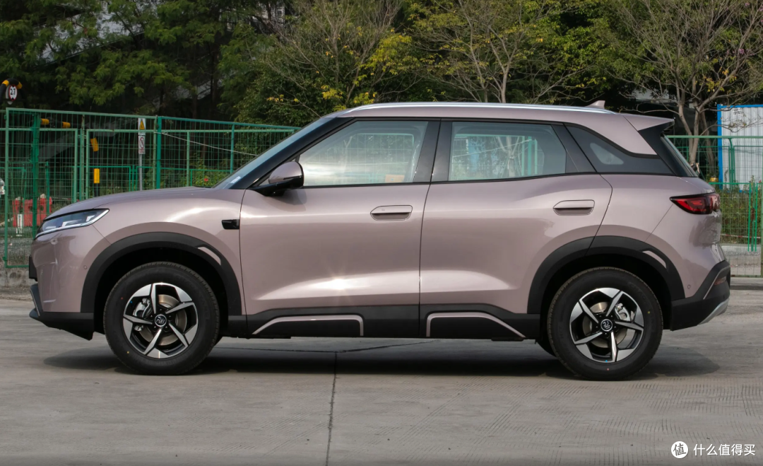 谁说Sinko才开电车,10万内电车就选它!