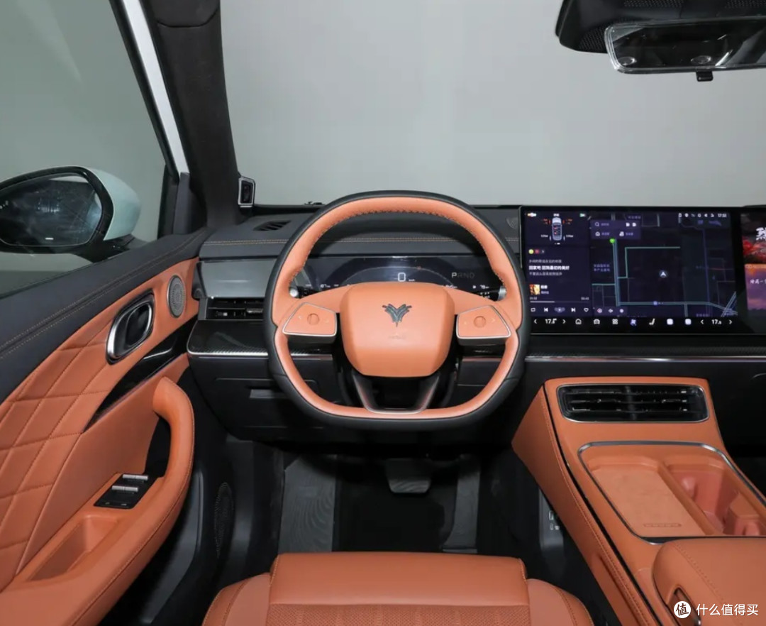 哪吒L纯电510闪充PRO版:10万级城市通勤电车,家用代步新典范!