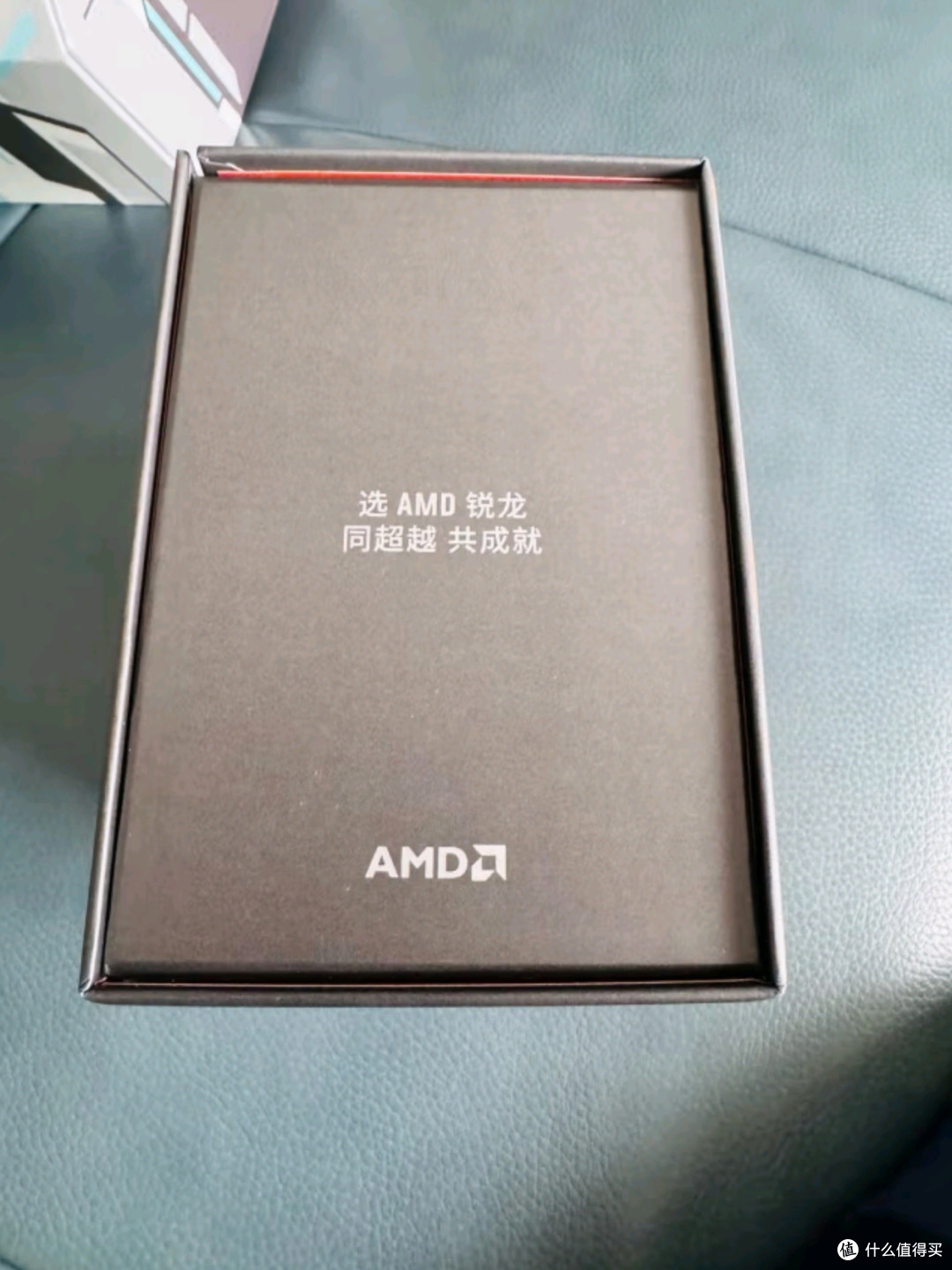 AMD锐龙7 7800X3D游戏处理器:畅玩无畏契约与CSGO的极致体验