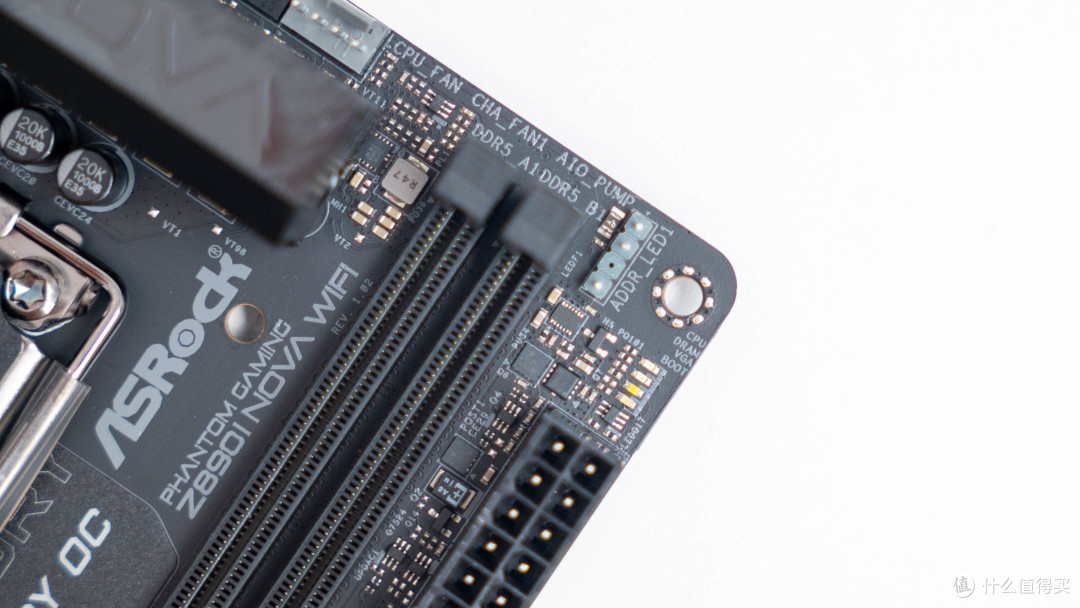 竖装ITX主机:酷冷至尊100 Air华擎 Z890i索泰5080SOLID装机分享