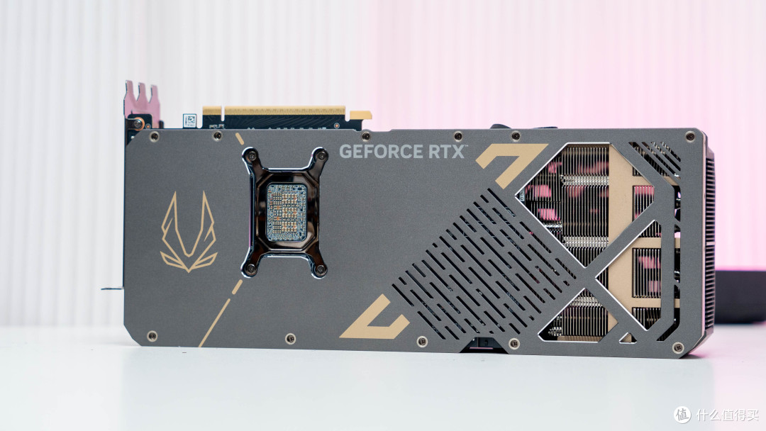 竖装ITX主机:酷冷至尊100 Air华擎 Z890i索泰5080SOLID装机分享