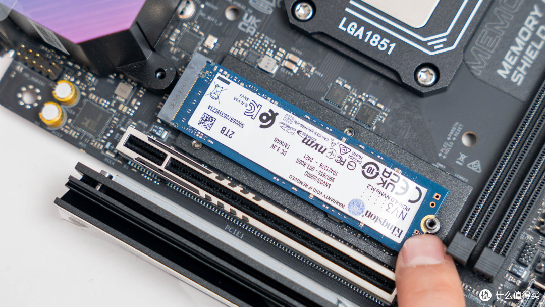 竖装ITX主机:酷冷至尊100 Air华擎 Z890i索泰5080SOLID装机分享