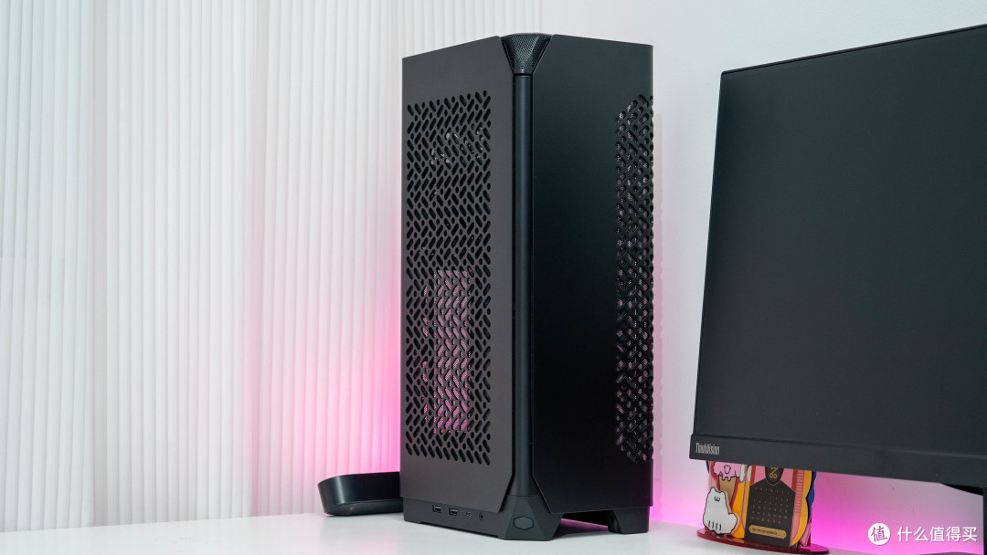 竖装ITX主机:酷冷至尊100 Air华擎 Z890i索泰5080SOLID装机分享