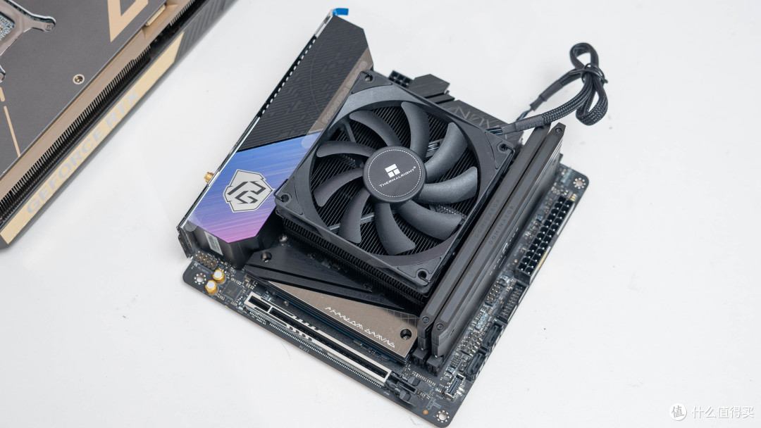 竖装ITX主机:酷冷至尊100 Air华擎 Z890i索泰5080SOLID装机分享