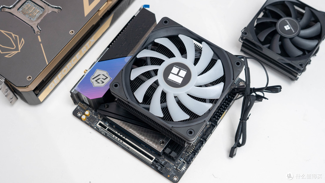 竖装ITX主机:酷冷至尊100 Air华擎 Z890i索泰5080SOLID装机分享