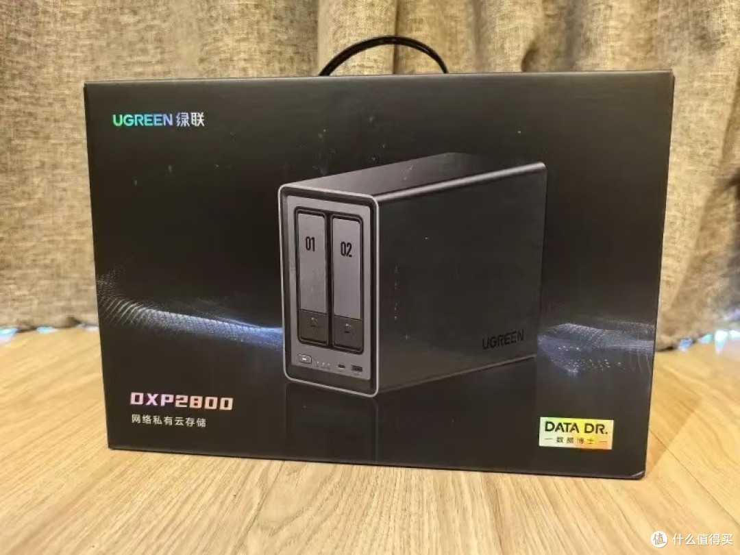 以绿联私有云八盘位 NAS 为例,它绝非智商税。