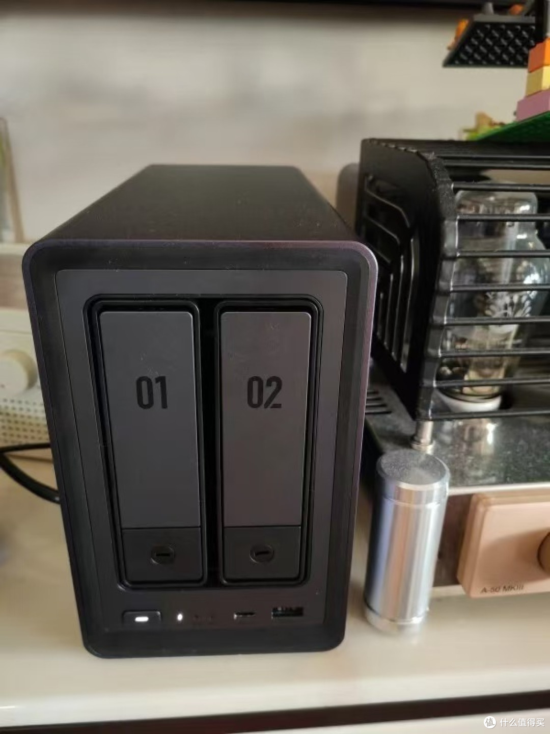 以绿联私有云八盘位 NAS 为例,它绝非智商税。
