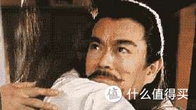 又见妹子送男生PC主机,也不知道这海景房够不够打动男生
