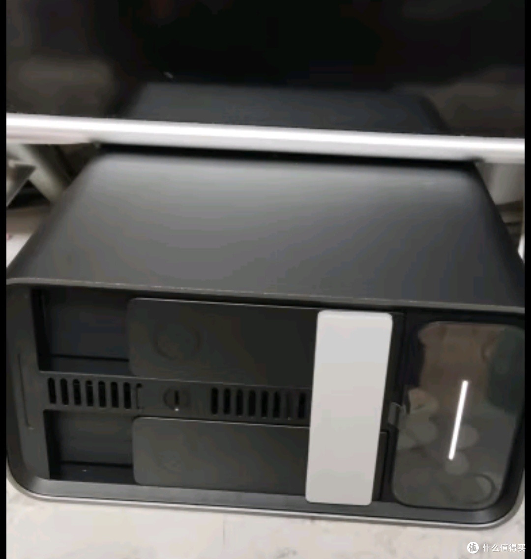 华为家庭存储8TB :打造您的私人云宇宙,让记忆与数据自由翱翔