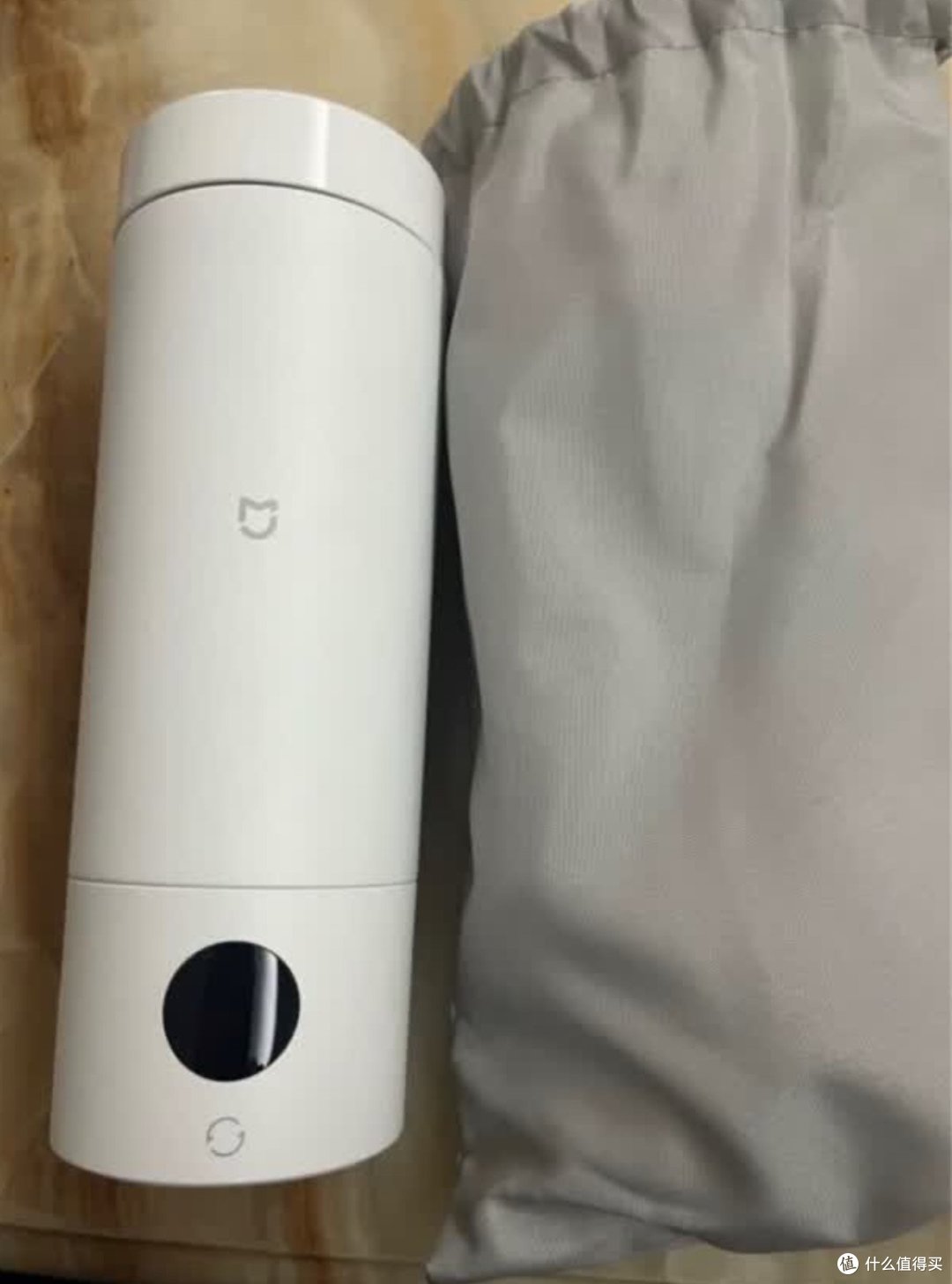 有了小米便捷电热杯,出门再也不怕喝不上热水