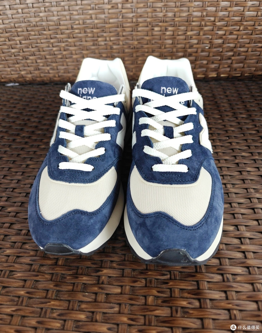 New Balance 574 LG复古鞋,经典与潮流的邂逅