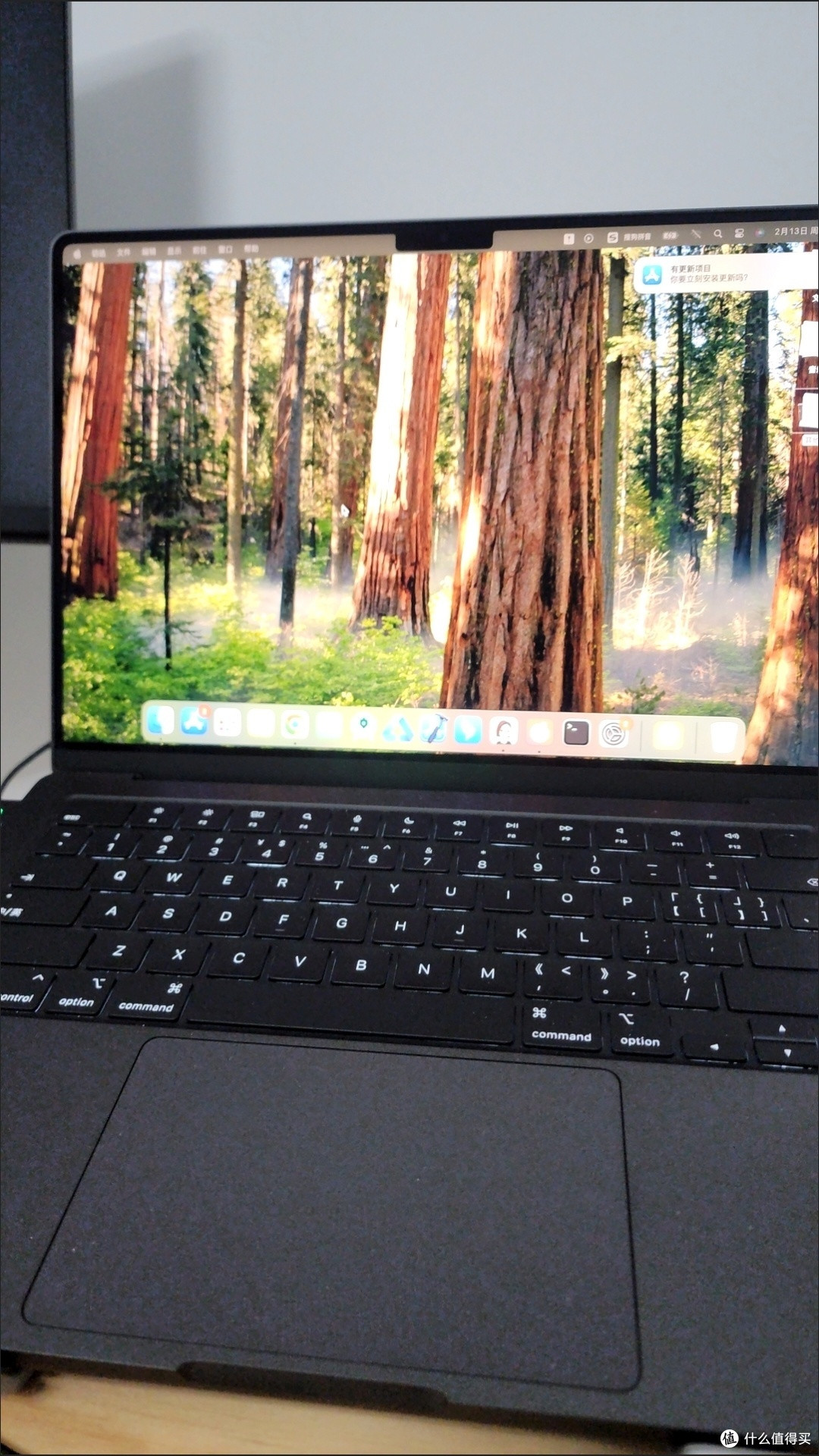 朋友的2024款MacBook Pro使用起来体验非常棒,10000多元出的很值