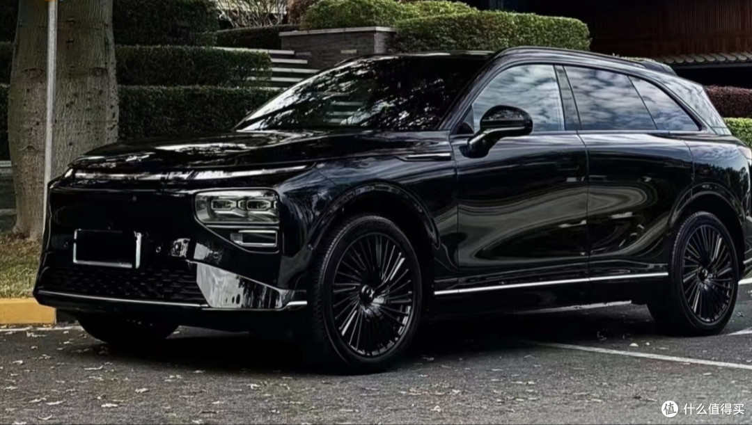 25万预算买纯电SUV？小鹏G9 vs Model Y vs 蔚来ES6 选哪个？
