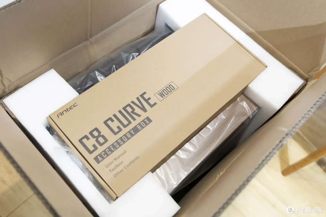 奢华质感,满级散热,安钛克C8 CURVE WOOD机箱的高级感